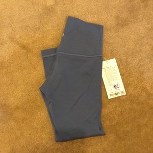 Lululemon align blue oasis size 4